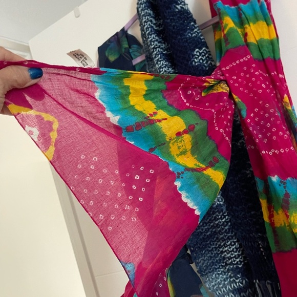 3 Beautifullllll scarf for the price of one - Picture 6 of 6